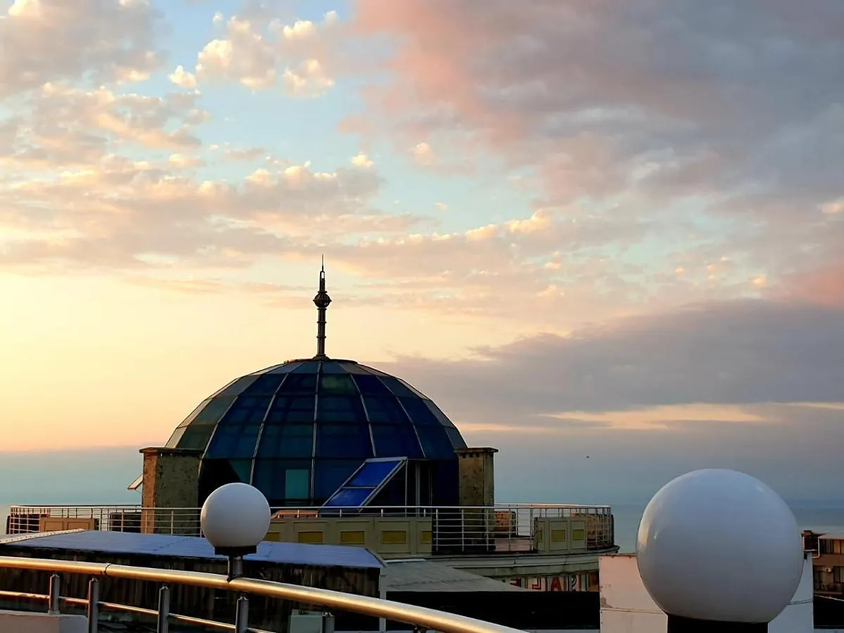 Penthouse Hotel Batumi 0*,
