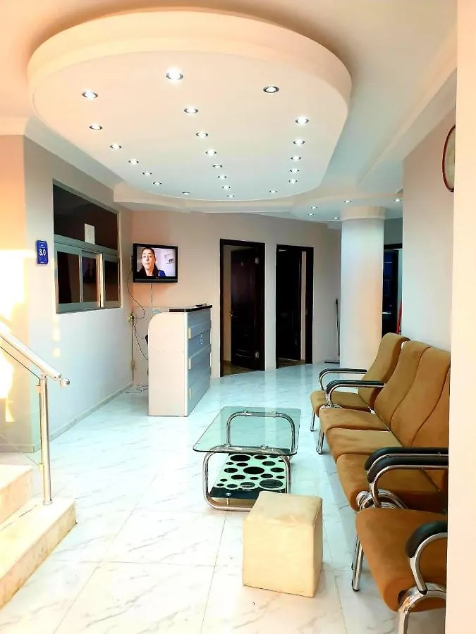 Penthouse Hotel Batumi 0*,